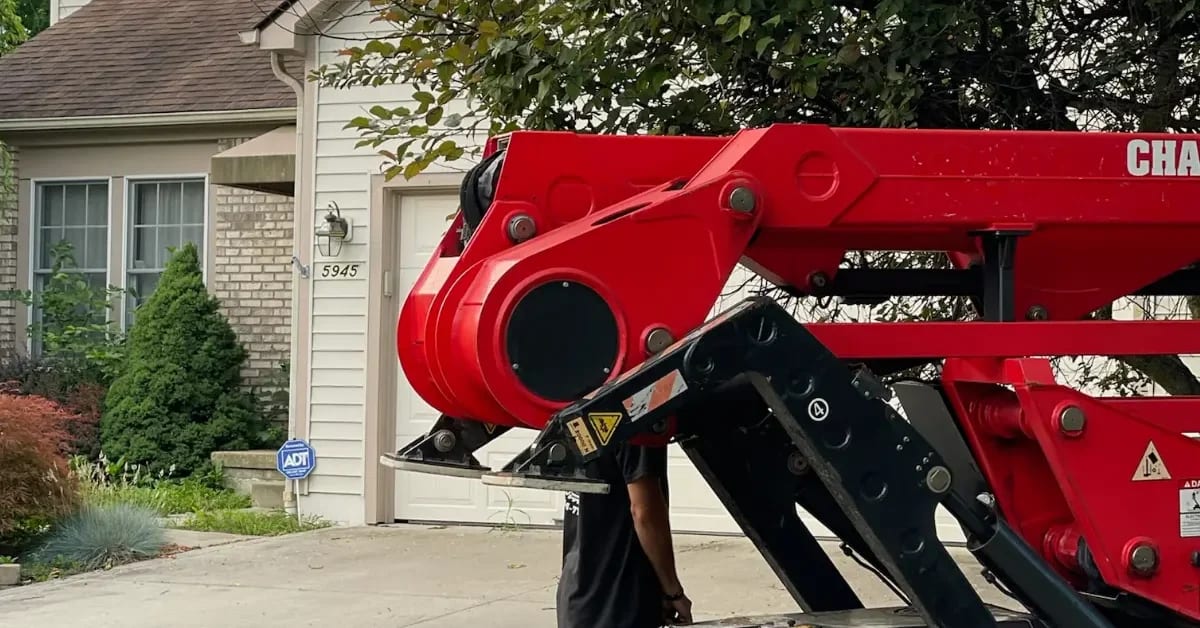 Tree stump grinding service in Columbus, Ohio